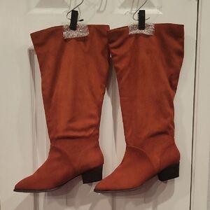 Women's Rust Knee-High Boots
